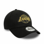la-lakers-metallic-badge-black-9forty-adjustable-cap-60364419-right